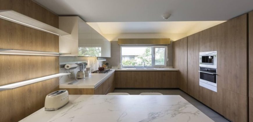 Property 1583