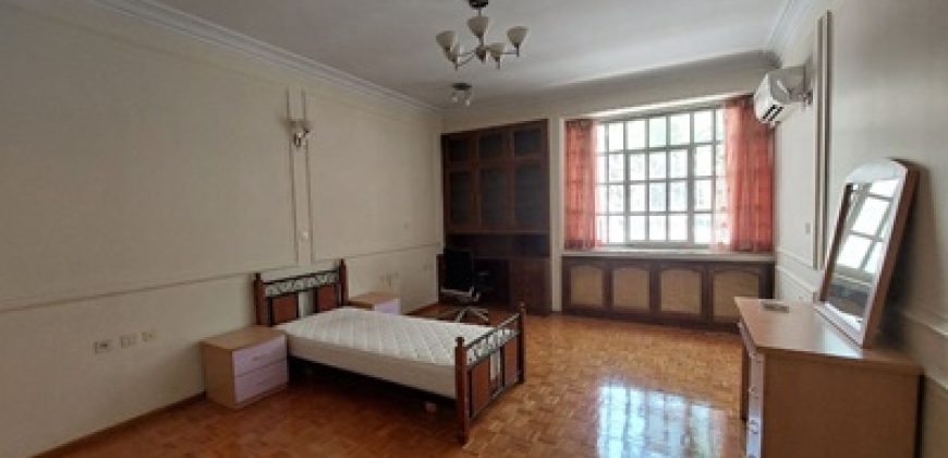 Property 1600