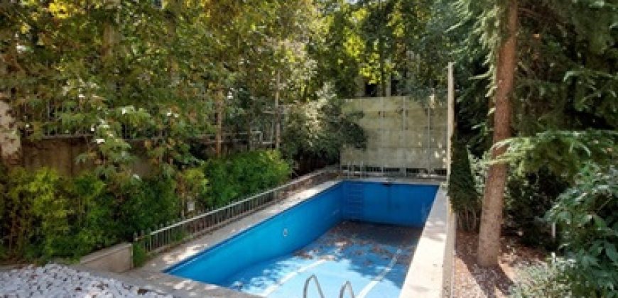 Property 1600