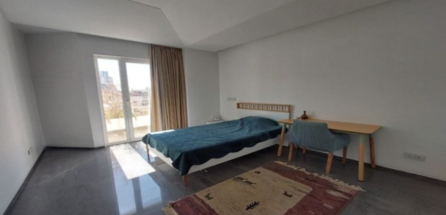 Property 1595